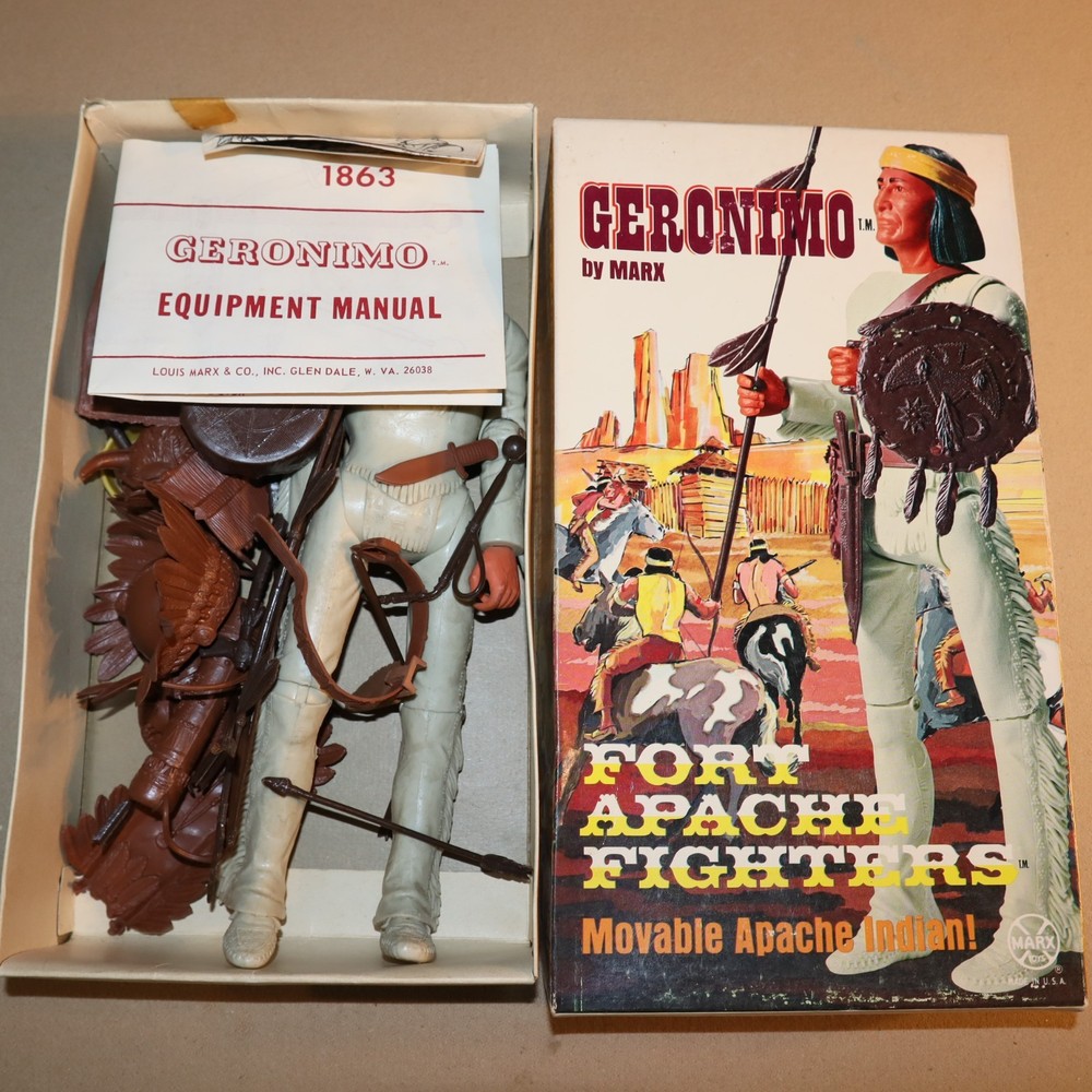 VTG GERONIMO ACTION FIGURE FORT APACHE W/ BOX & COMPLETE ACCESSORIES #1863 Marx