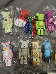 Lot Of 20 Bearbrick 100% Medicom Toy Flags Letters Anime Animals Tron Be@rbrick