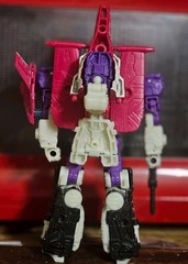 Transformers Generations Wfc Seige Apeface