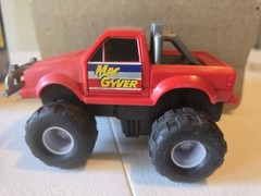 MACGYVER GLASSLITE Pick Up Fenix Truck (Red) Unused 1980s TV SERIES W/Acrylic