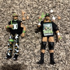 WWE Elite From the Vault Collection 2 Shawn Michaels Triple H DX Ringside loose