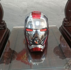 IN US AUTOKING Iron Man MK5 1:1 Helmet Wearable Voice-control Mask Cosplay Gift