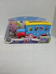 Disney Junior Muppet Babies Friendship School Bus Lights, Music, And Sounds (A1)