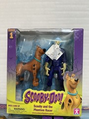 Series 1 Scooby Doo and Monsters Action Figures Lot Of 4 ( NIP)