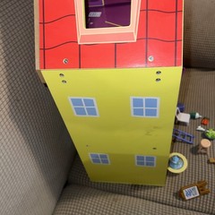 Peppa Pig Wooden Deluxe Playhouse Dollhouse 8 Rooms + 30 Accessories & Figures