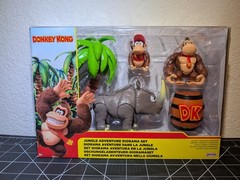 Donkey Kong Jungle Adventure Diorama Set Rambi Diddy Kong Jakks Pacific NEW