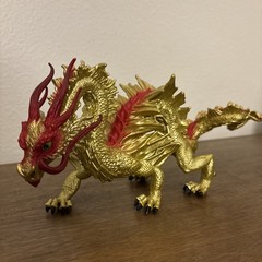 Schleich New Year Gold  Red Dragon Collectible Dragon Limited Efitiom