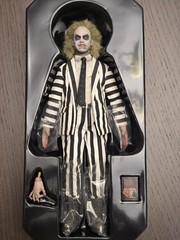 Sideshow Collectibles Beetlejuice 1/6 Figure Tim Burton Hot Toys Scale Horror