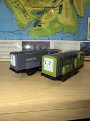SPLATTER DODGE ! Thomas Friends Train TRACKMASTER TOMY BRITT ALLCROFT 1996 1997