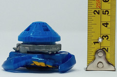Beyblade Burst B-134 Slash Valkyrie Tomy Hasbro auth. w/ QR Code blue gold red
