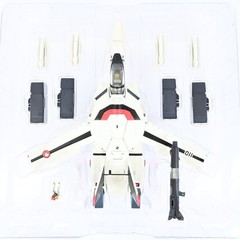Yamato Macross VF-1A Hikaru Ichijo 1/48 Valkyrie Action Figure
