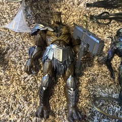 Marvel Legends and select lot of 9 Build a figures MCU Baf and comics!