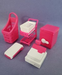 Mini Brands Disney shelves furniture and accessories Store Edition Miniature
