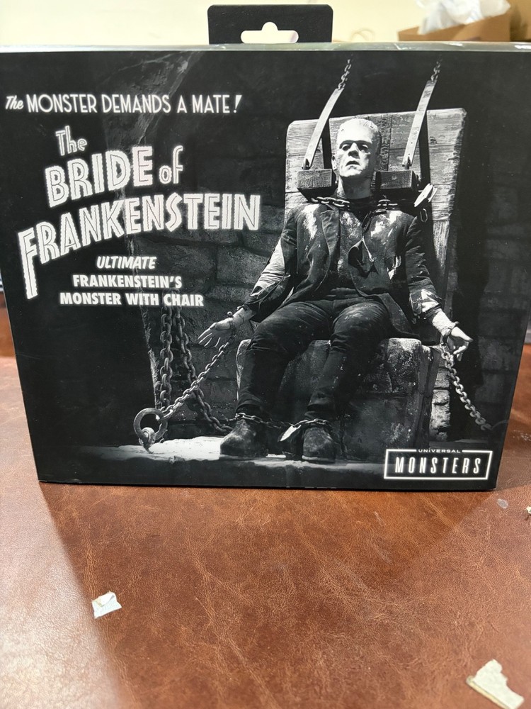 NECA The Bride of Frankenstein Frankenstein’s Monster with Chair NEW Store Excl