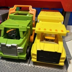 Paw Patrol Big Truck Pups HQ Truck Stop Lot With Trucks And Figures Working