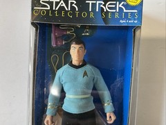 Star Trek Dr. McCoy 9″ Figure Playmates NIB Vintage Collector Edition 1995