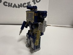 Transformers Netflix Soundwave ONLY READ War For Cybertron WFC Earthrise Walmart