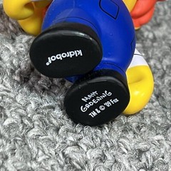 Kidrobot The Simpsons Snake And Groundskeeper Vinyl Figure Accessories Box