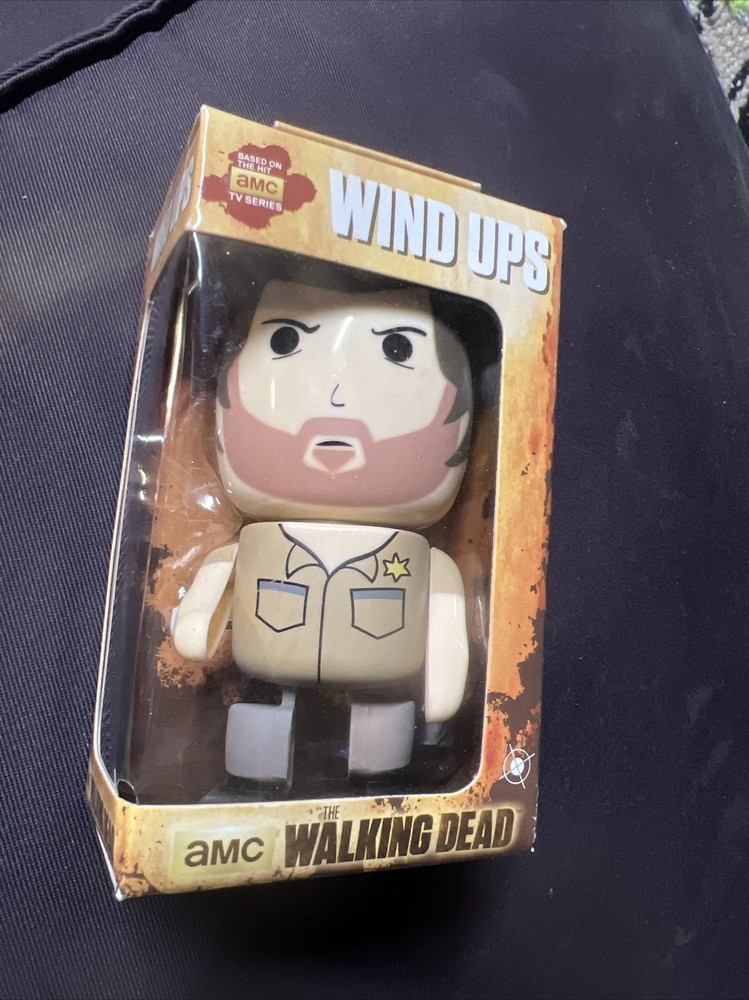 AMC’s The Walking Dead Wind Ups RICK GRIMES 2013 New in Unopened Box Bulls i Toy