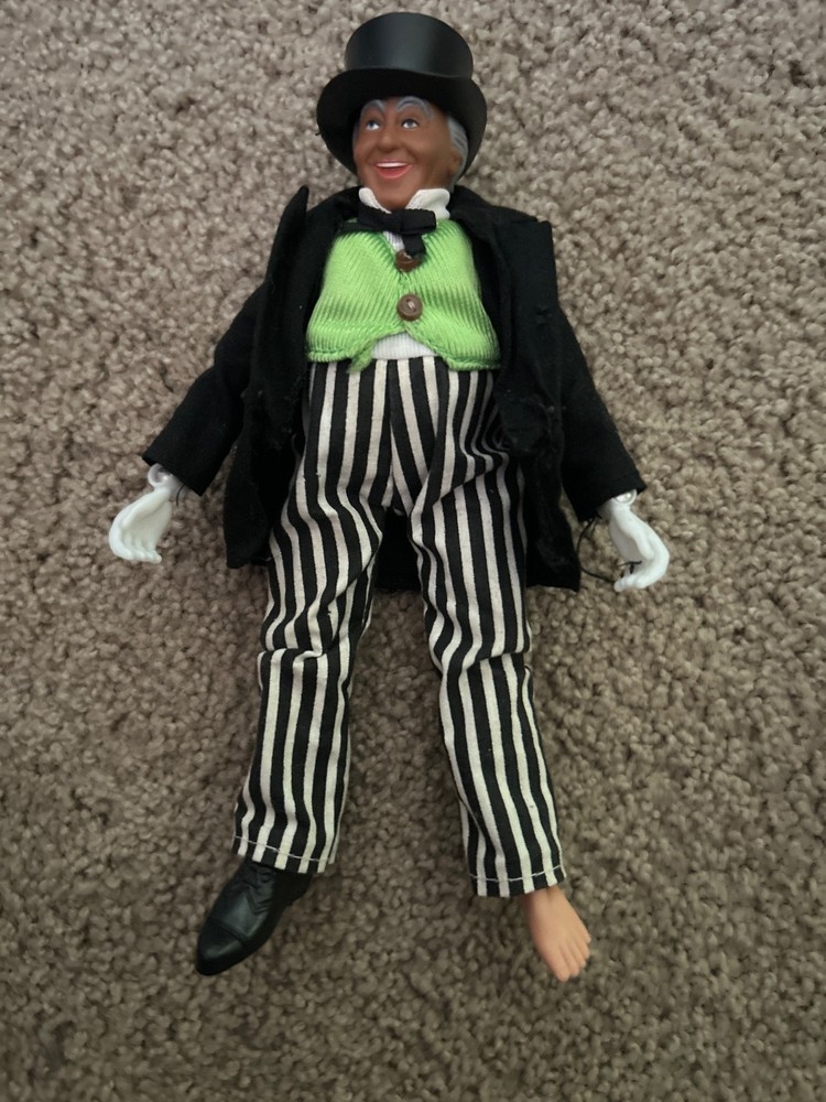 Vintage Mego The Wizard Of Oz 1974 – the wizard (missing 1 shoe)