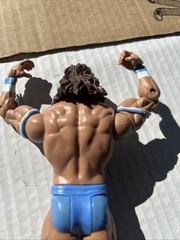 WWE Basic Ultimate Warrior Wrestlemania Heritage Series 19 Wrestling Figure