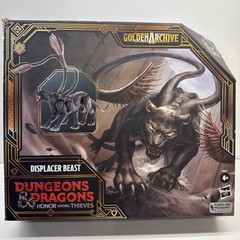 HASBRO DUNGEONS & DRAGONS GOLDEN ARCHIVE DISPLACER BEAST 6″ ACTION FIGURE