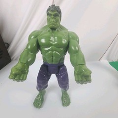 2016 Hasbro Marvel Hulk Action Figure 11″ Incredible Hulk Toy