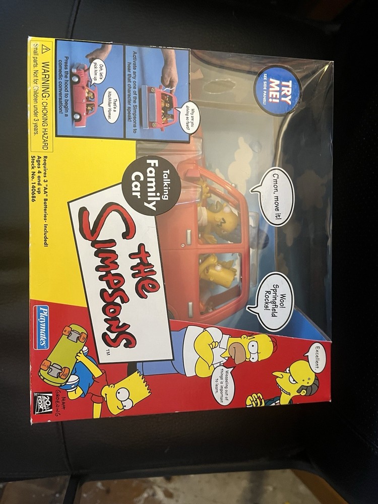 The Simpsons Playmates Talking Family Car New in Box