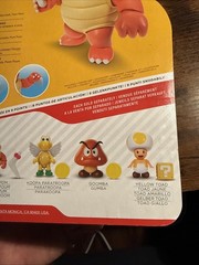 Jakks Pacific Nintendo Super Mario POM POM w/ Boomerang 4 Inch Action Figure MOC