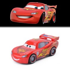 Disney Piaxr Cars Lightning McQueen Die-Cast Keychain Bag Charm Paracord Strap