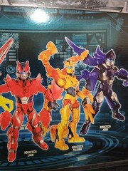 MGA Entertainment Armorsaurs Aquatech Pilot Exclusive 5-Pack 3.75″Action Figures