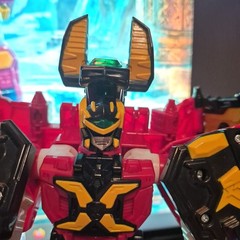 ​Hello Carbot King Guyz X Transforming Robot Action Figure Sonokong Loose