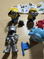 Zuru Gumi Yum Despicable Me Complete Set W/ Gold James Ultra Rare
