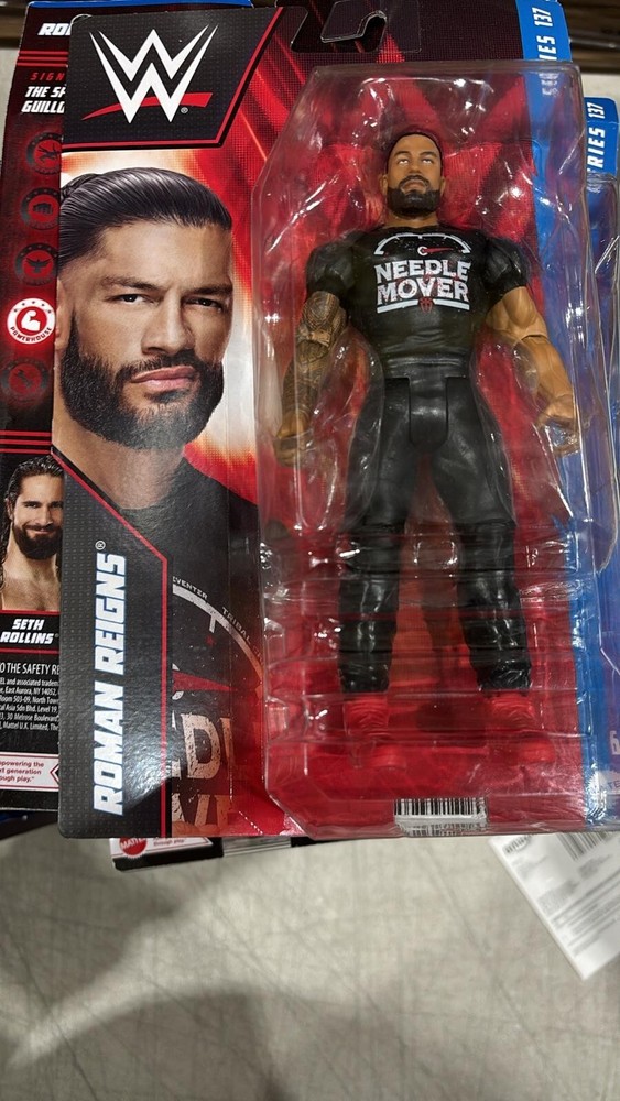 WWE ROMAN REIGNS MATTEL BASIC FIGURE SERIES 137 NEW! DAMAGED BOX