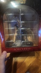 Orchid Seed Dragon’s Crown Sorceress Darkness Crown Ver. 1/7 Black Figure