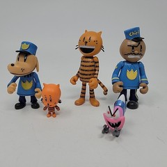Lot of 5 Dog Man Petey Chief Flippy The Fish Figures Jakks Poseable Joints EUC