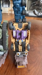 Transformers Warbotron WB01 Set Of 5 (Masterpiece Scale Bruticus)
