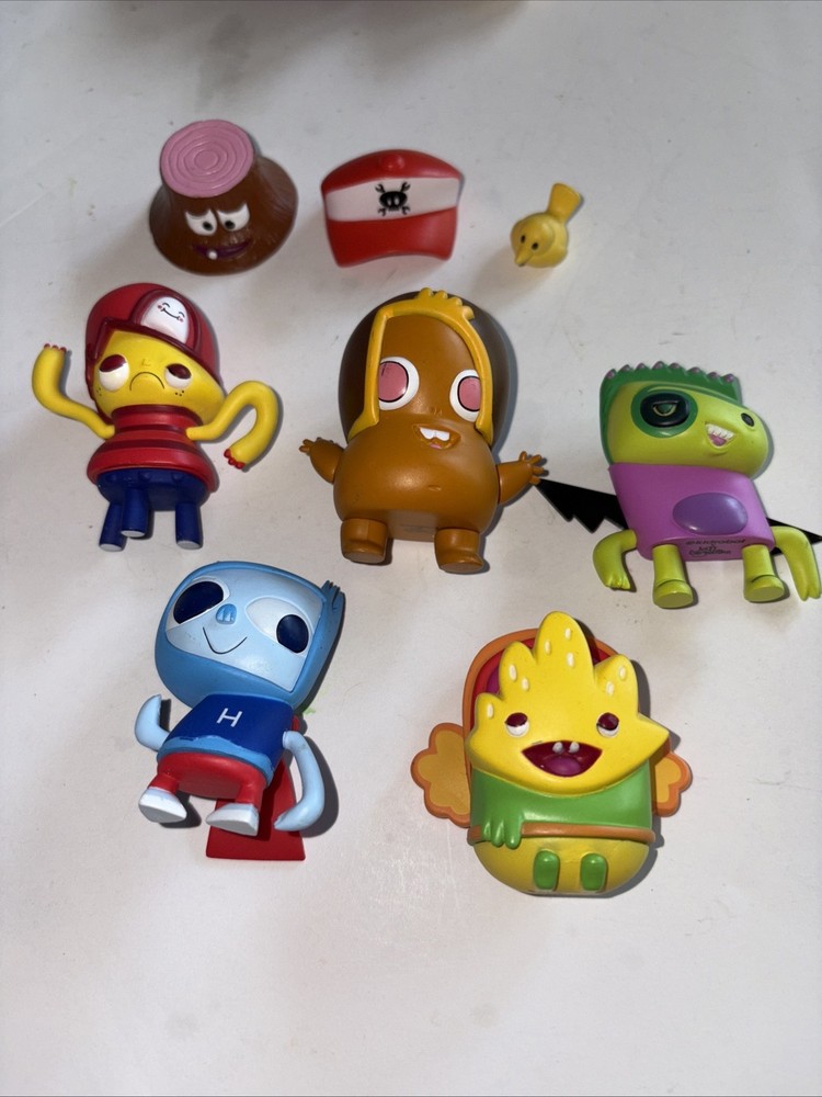 Kidrobot The Heroes of Burgertown Lot Of 5 Figures John Burgerman