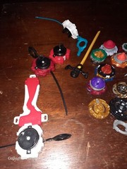 BEYBLADE LOT Launchers Spinners Metal and Plastic