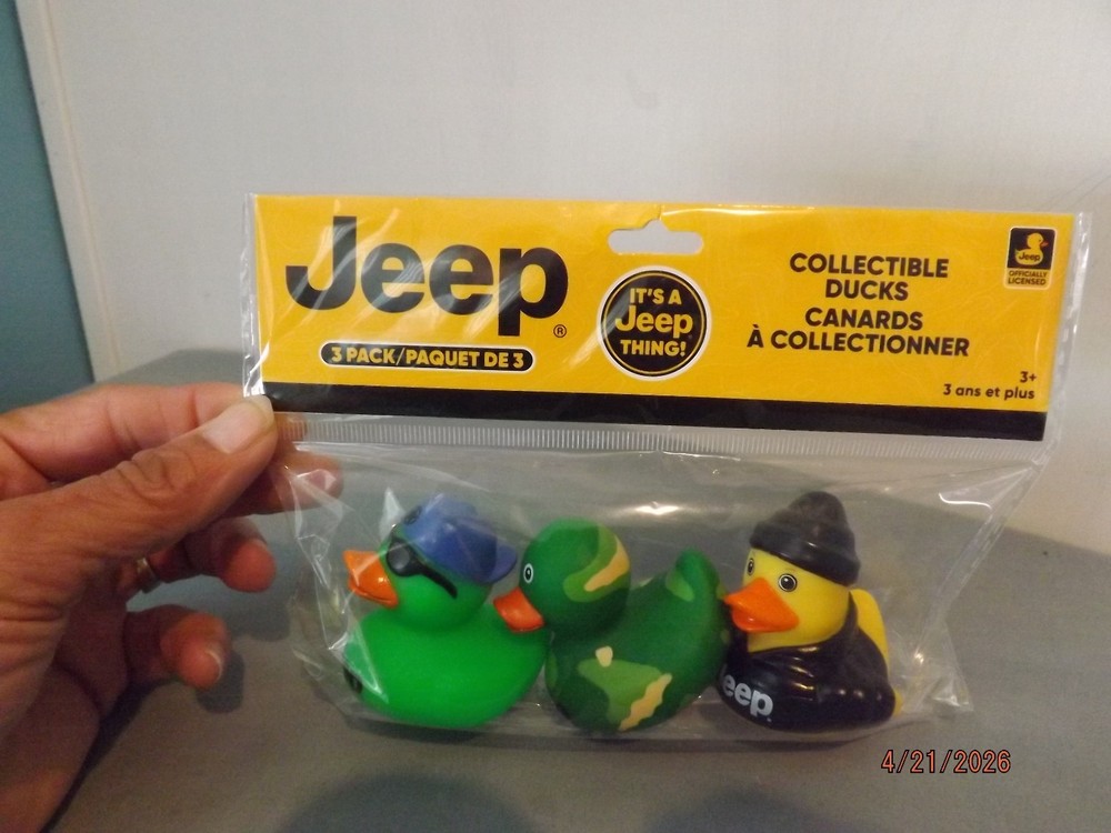 Jeep 3 Pack Collectible Ducks Green/Yellow NEW