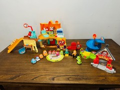 2019 Netflix Tv Series corey carson complete. Extra Sets Included Discontinued