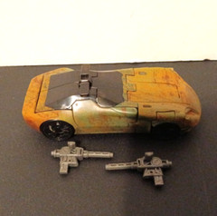 SPARKLESS BOT Transformers WFC Netflix Siege Kingdom Deluxe Class COMPLETE