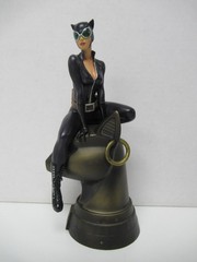 DC Comics Diamond Select Catwoman PVC Diorama Statue – No Box