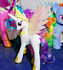 Hasbro My Little Pony Figurines~ 5 To Choose From! Your Choice!