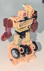 Transformers Legacy Detritus complete deluxe generations Evolution