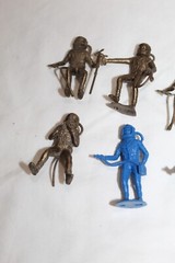 Vintage lot 1960’s MARX MPC Plastic Space Men Astronaut Toy Figures