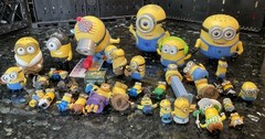 Minions Figures Despicable Me Toy Lot Thinkway Toys 33 Minions!
