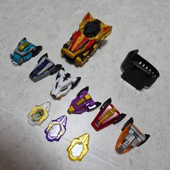 Dino Core Season 3 Ultimate Tuner Wrist +Head Core Galaxy Stone [USED ITEM]