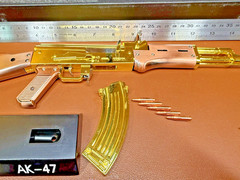 1:2 scale Alloy Army AK-47 Rifle Shell Eject Toy Gun Rose Gold edition AKM Rare