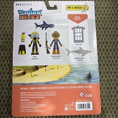 DEVSERIES Shark Bite 2 Game Pack w/Exclusive Virtual Code Shark Cage Diver – NEW